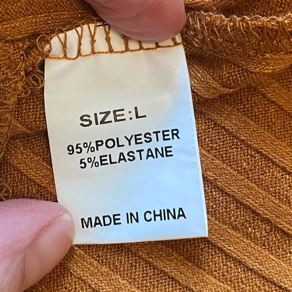 Boutique Sweater Dress NWOT - Picture 5 of 7